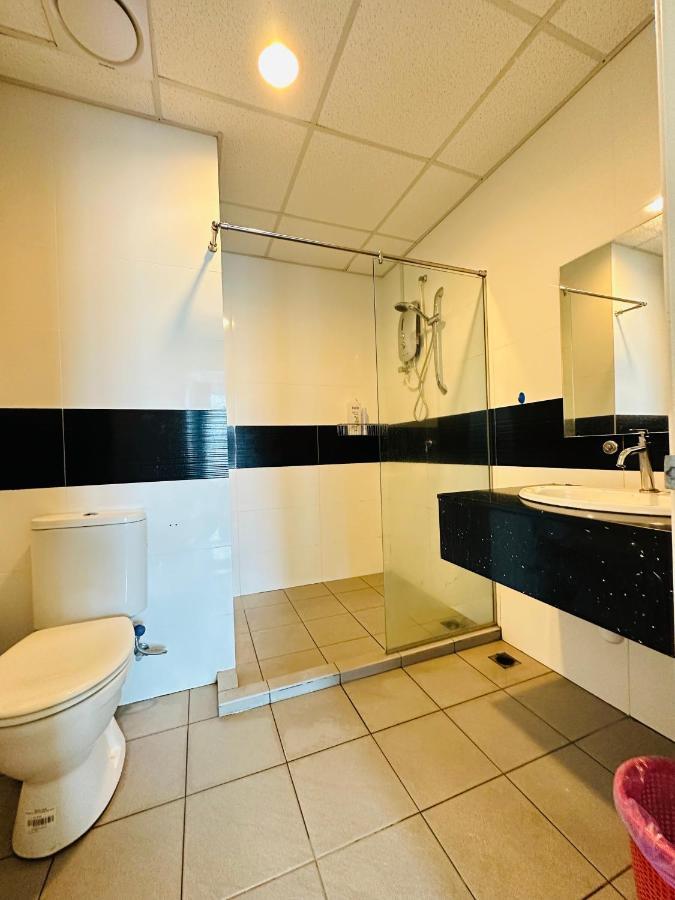 Cozy Seaview Penang Homestay @ Gurney Pulau Pinang George Town Bagian luar foto